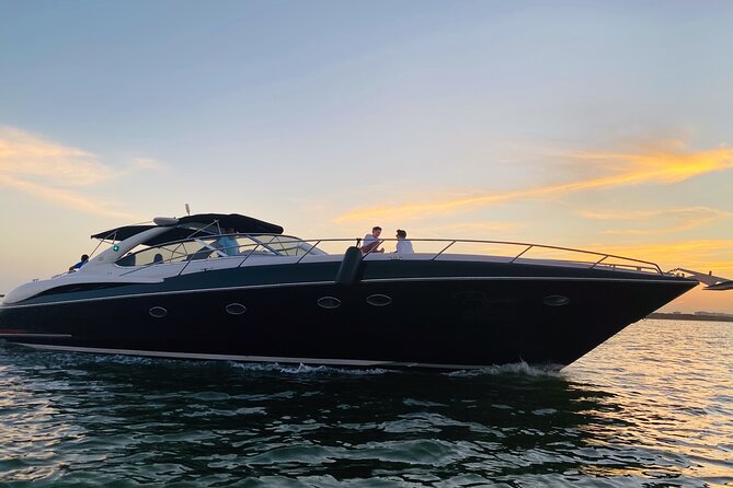 Private SUNSEEKER 60 Yacht Experience for up to 20 Guests - What makes Isla Mujeres and Playa Norte worthwhile