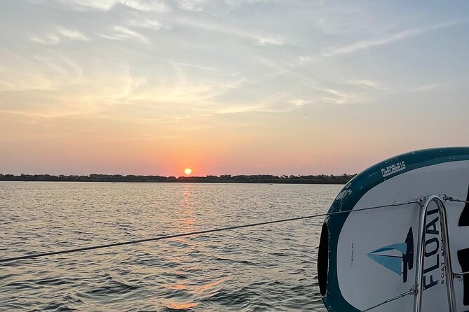Private Sunset Tour in Marina La Cruz by Yacht - Two hours across the Bay of Banderas