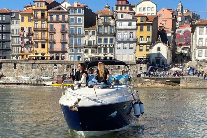 Private tasting in the Douro (1 to 7 people) on a yacht for yourself - Choosing the best departure time