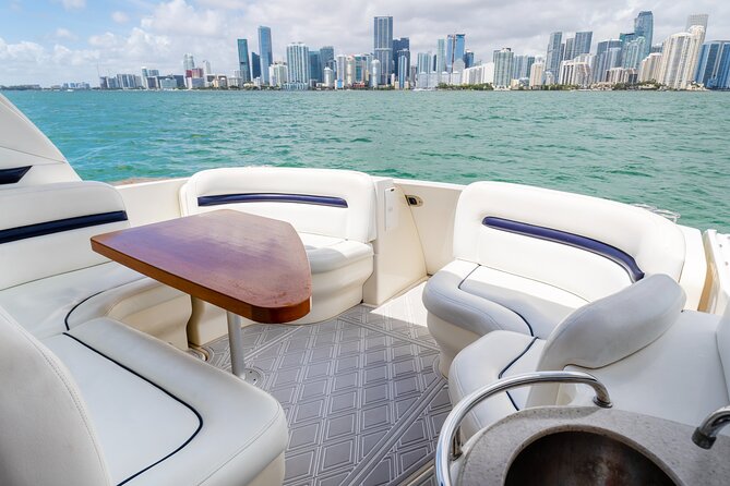 Private tour for 12 people on a 40 ft Yacht, Ft Lauderdale bay - Price, fees, and what the charter is worth