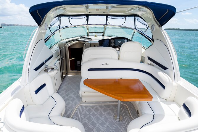 Private tour for 12 people on a 40 ft Yacht, Ft Lauderdale bay - Weather, swimming, and cancellation rules