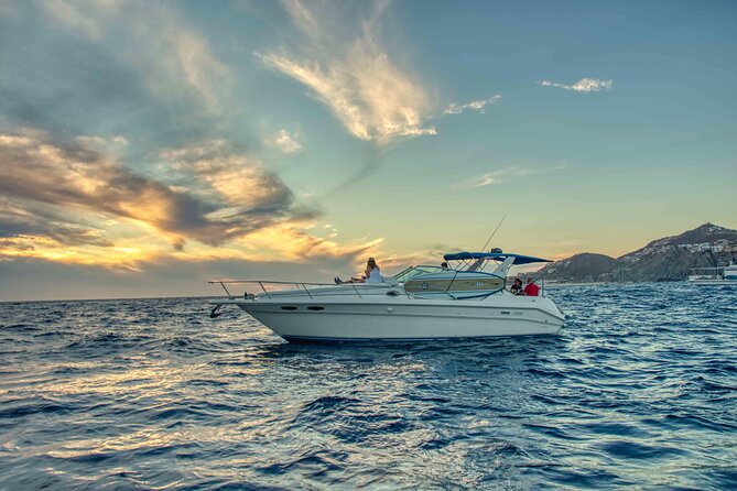 Private Whale Watching on Luxury Yacht in Cabo San Lucas - Searching for humpback whales beyond the bay