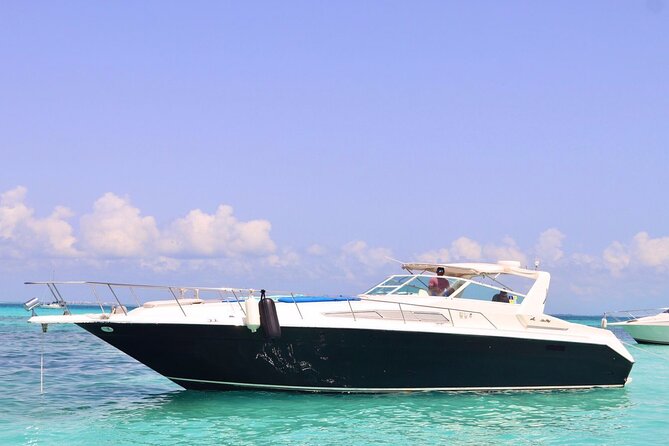 Private Yacht 46ft Sea Ray Snorkel up to 15 pax 23P2 - Meeting at Sunset Marina in Cancun’s Hotel Zone