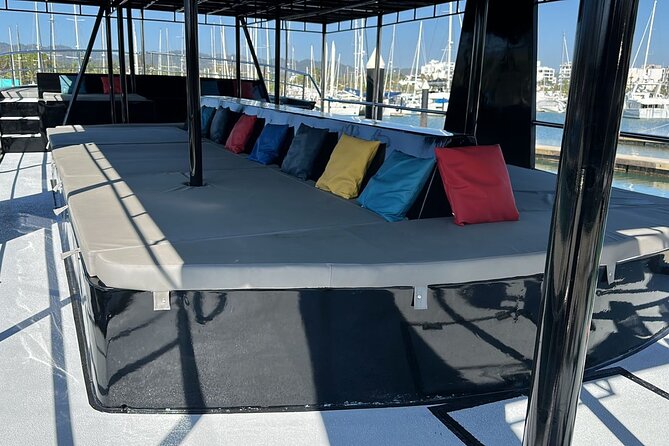 Private Yacht Charter ChicaFUN 2 Waterslides All Inclusive - Who will enjoy ChicaFUN 2 most?