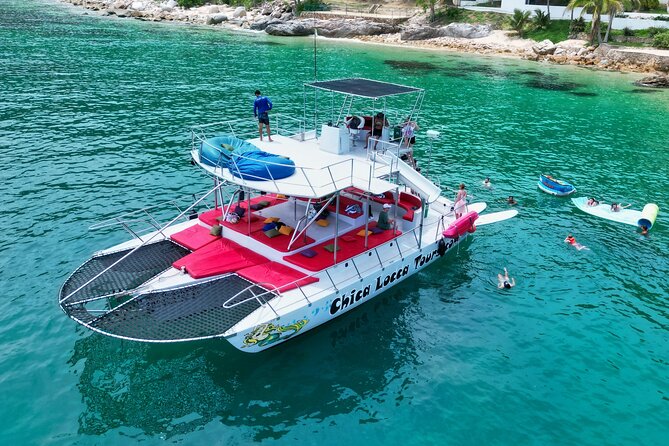 Private Yacht Charter ChicaFUN 3 Waterslides All Inclusive - Open bar, guacamole, and ceviche