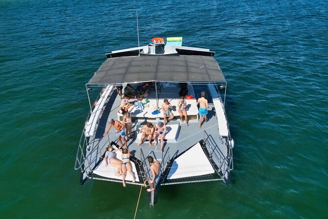 Private Yacht Charter ChicaFUN 4 All Inclusive - Families, celebrations, and group fit