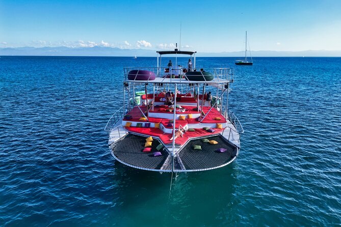 Private Yacht Charter on ChicaFun 1 Waterslides all inclusive - Waterslides, kayaks, and floating time