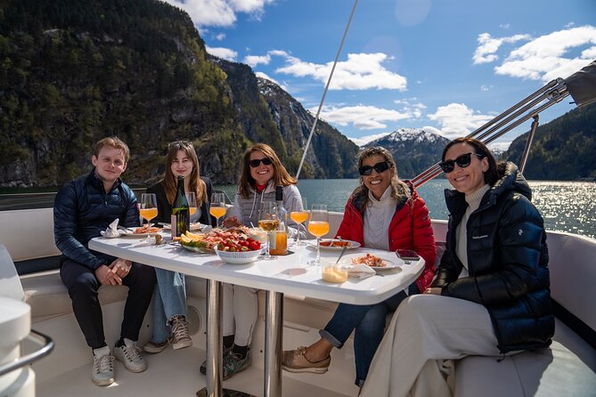 Private yacht Cruise in Flåm and Gudvangen, Nærøyfjord - Leaving Flåm through Aurland Fjord