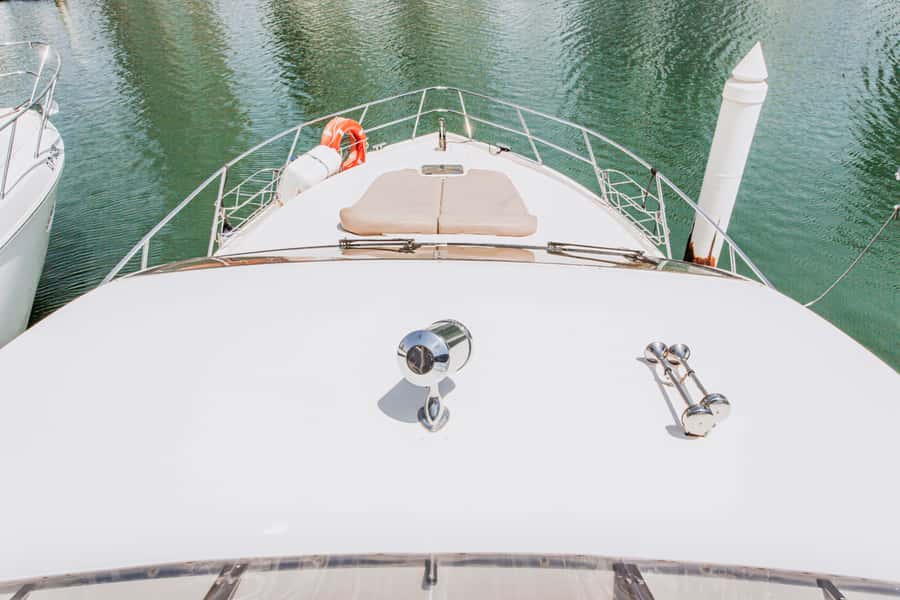 Private Yacht Dubai: 56ft - Dress, comfort, and safety on the water