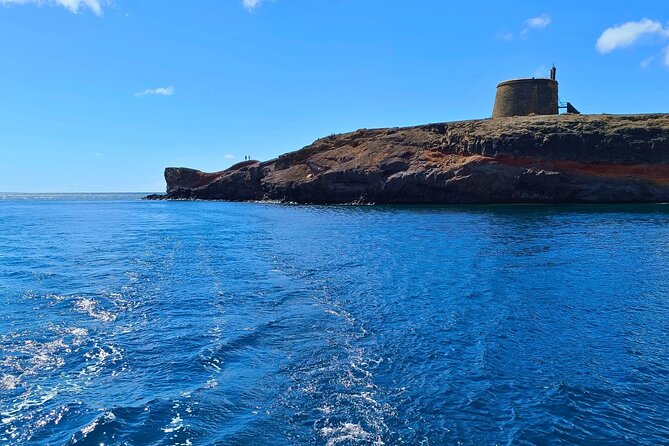 Private yacht in Papagayo Beaches with Gourmet or Premium menu - El Pozo, La Cera, and the Approach to Papagayo