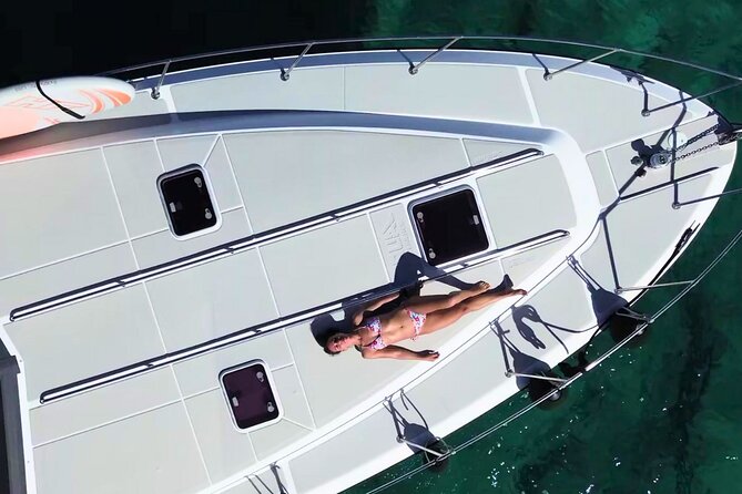 Private yacht in Papagayo Beaches with Gourmet or Premium menu - Is $1,123.78 a Fair Price?