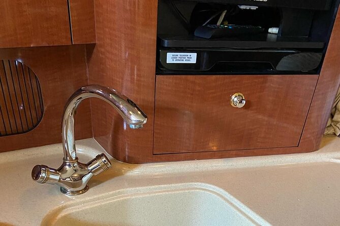 Private Yacht in Punta Cana, Unlimited Drinks and HipHop Music - Who will enjoy this private Punta Cana yacht most?
