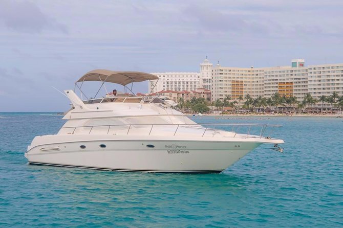 Private Yacht Rental Sea Ray 46ft Cancun 23P3 - Snorkeling and swimming from the yacht