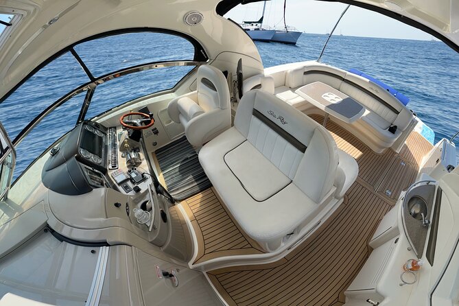 Private Yacht Sea Ray all-inclusive charter in Cabo - When this charter suits you best
