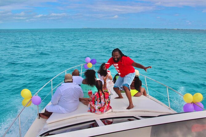 Private Yacht SeaRay 46ft Cancun 25P17 - What the yacht day itself includes