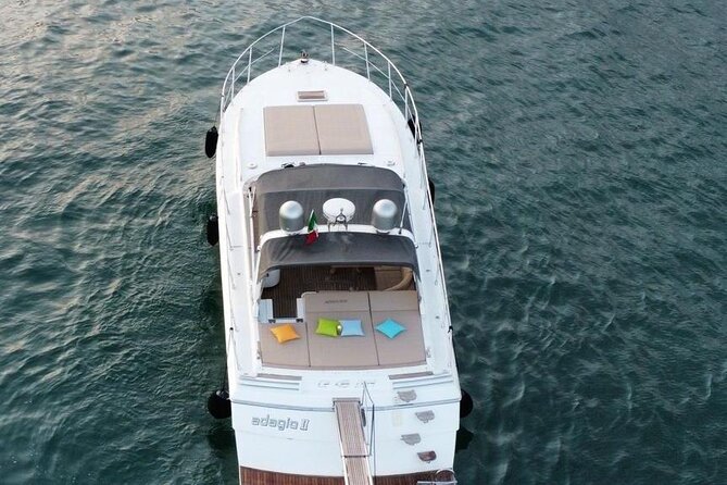 Private Yacht Tour in Gallipoli - The price: best for a nearly full boat