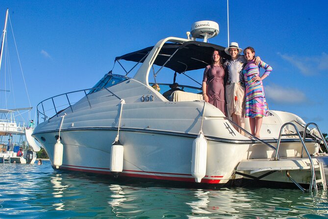 Private Yacht Tour in Punta Cana with Snorkeling and Open Bar - From your hotel to the coast