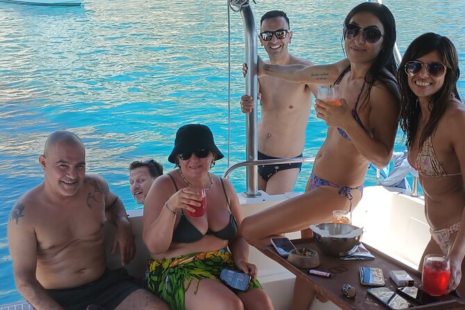 Private Yacht Tour in the Gulf of Cagliari with Aperitif - Sella del Diavolo and its memorable legend