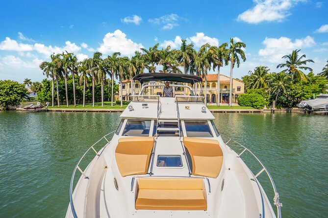 Private Yacht Tour Miami - Key points at a glance