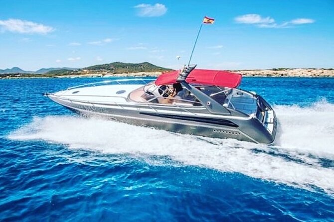 Private Yacht Tour with Drinks and Snorkeling in Gran Canaria - Passing Veneguera Beach in about 10 minutes