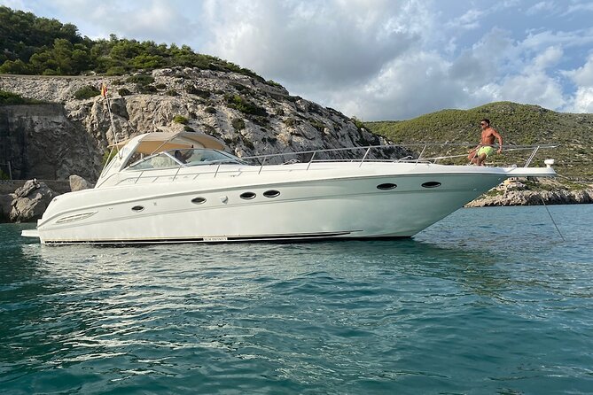 Private Yacht Tour with Drinks Lunch and Snorkel Gran Canaria - Perchel Cove is the heart of the trip