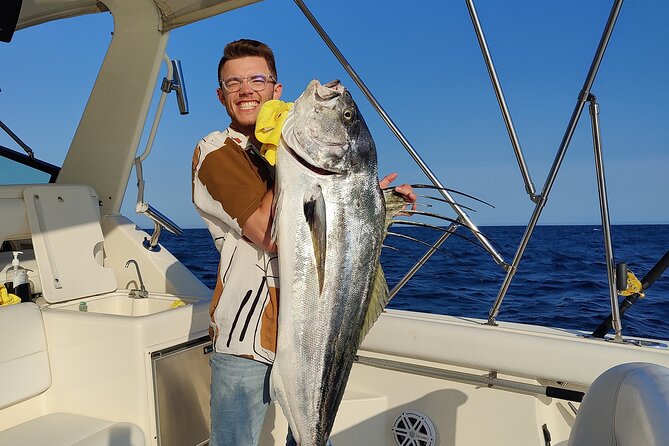 Private Yacht Ultimate Fishing and Snorkeling Adventure - 6 Hours - Snacks, drinks, and the value of onboard service