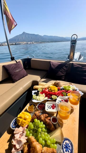 Puerto Banus: Boat Charter Moonday Yacht - Why the skipper can shape the day