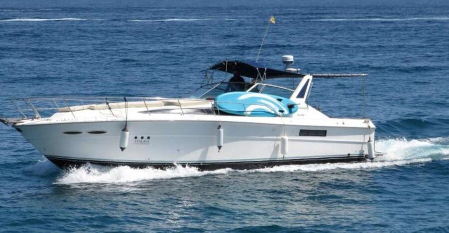 PUERTO BANUS: YACHT RENTAL FOR GROUP 2H - Cruising along the Marbella coast