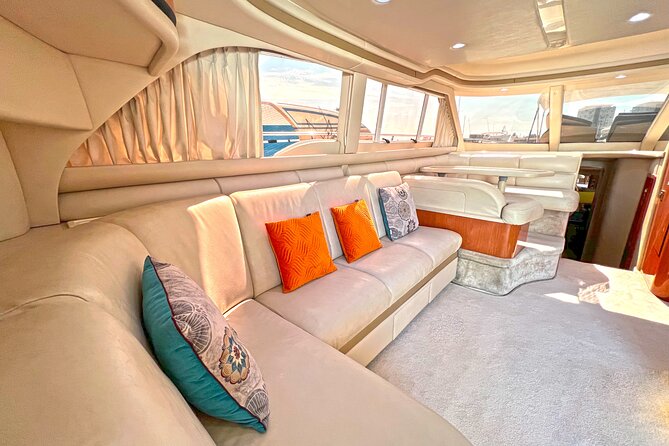 Puerto Vallarta: Private Luxury Yacht Charter with Crew - What the boats may offer