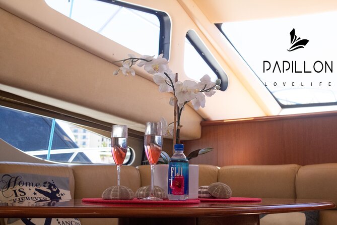 Pura Vida Yacht 42 FT with all inclusive service in Cabo - The food is more substantial than standard boat snacks