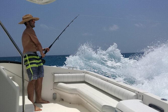 Rent a Private Yacht or Boat for 4 hrs from Playa Mujeres -SR55H4 - Crew service and communication