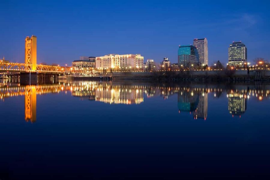 Sacramento: City Cruises Rock The Yacht River Cruise - The parts that may disappoint