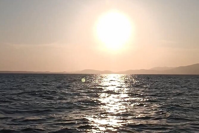 Sail boat day charter tour mallorca yacht llaut tradicional boat - The first stop: clear water and a change of pace