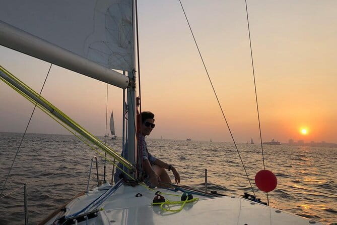Sailing Experience in Mumbai on Mid Size Yacht - Picking the Best Time for Your Group