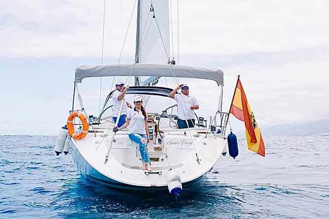 SAILING YACHT EXCURSION TOUR, Food & Drinks included! - Setting sail from Puerto Colón