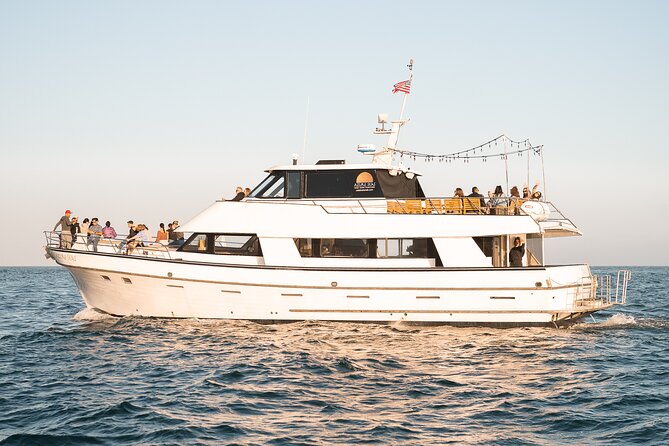 Santa Barbara Sunset Cruise on Yacht with Full Bar - Ninety minutes on the American Riviera