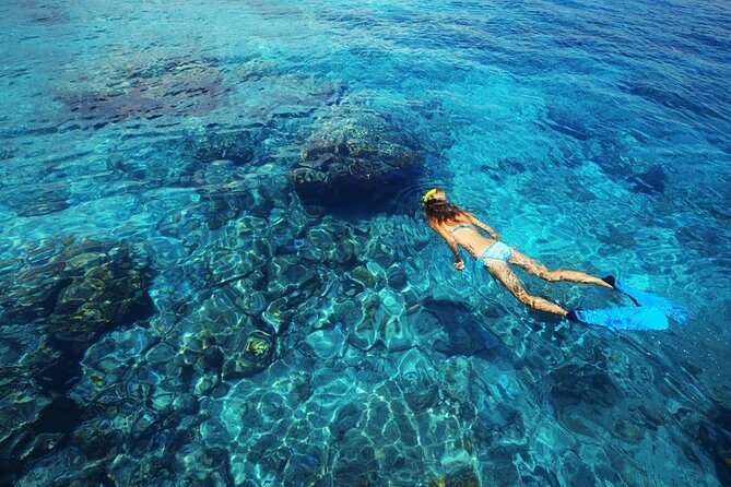 Santorini: Private Sailing Yacht Cruise with Meal and Drinks - Nea Kameni: swimming beside Santorini’s volcanic core