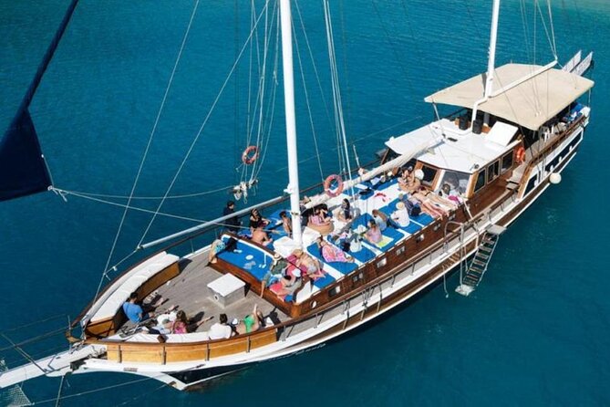 Saranda Prince Ennio-Daily Yacht Tour - What the six-hour Saranda yacht trip is really like
