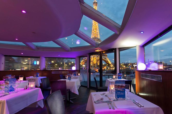 Seine River Dinner Cruise with Live Singer by VIP Yacht de Paris - Boarding at Port de la Rapée