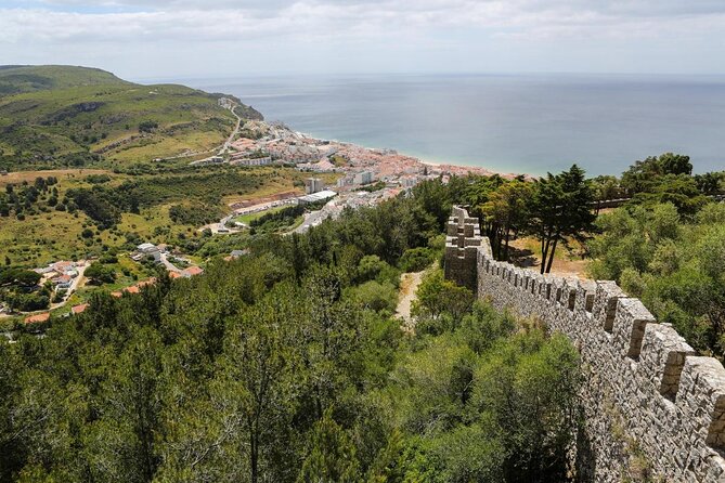 Sesimbra: Private Yacht tour in Arrábida Secret Beaches and Bays - Key things to know before you book