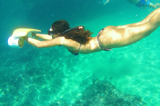 Sesimbra: Private Yacht tour in Arrábida Secret Beaches and Bays - Meeting point, timing, and practical details