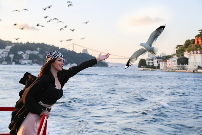Short Bosphorus Cruise Tour With Hotel Pickup And Audio Guide - How good is the audio guide?