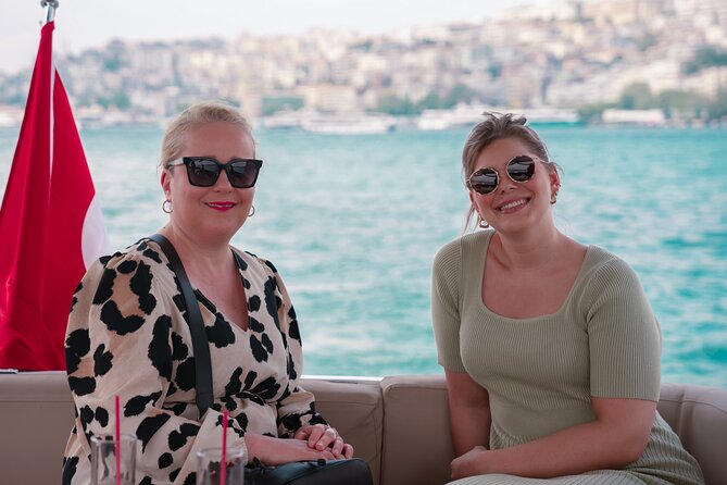 Small-Group 2 Hours Bosphorus Luxury Yacht Cruise in Istanbul - Food and drinks make the low price more attractive
