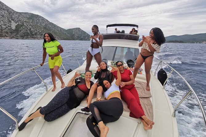 Small group tour by premium yacht to Elaphite Islands - Šipan and Sikirica Bay: the quiet finish