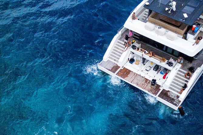 Snorkel Trip on a Catamaran Yacht All Inclusive Experience - Fuik Bay and the long-awaited BBQ lunch