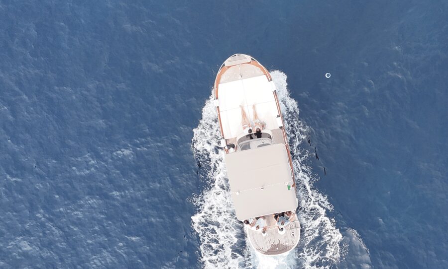 Sorrento: Capri and Blue Grotto Yacht Tour with Snorkeling - The Blue Grotto and its extra ticket