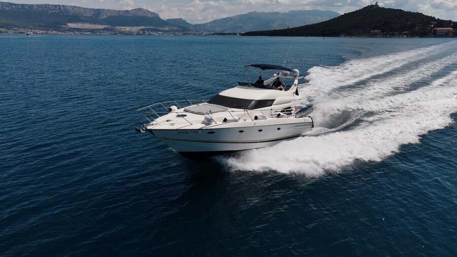 Split: Private Yacht Day Trip - Meeting the yacht Klara in Split