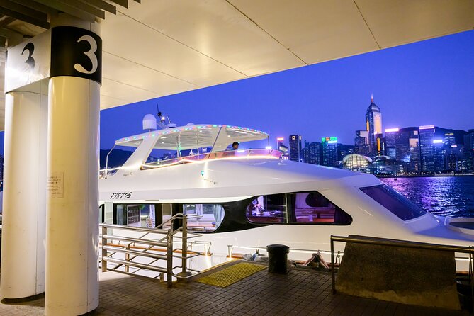 STARLIGHT: Victoria Harbour Night Yacht Tour - The 45-minute route around Victoria Harbour