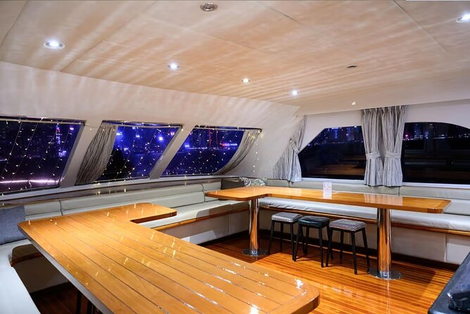 STARLIGHT: Victoria Harbour Night Yacht Tour - Weather can change the entire experience