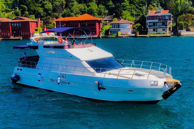 Sunset / Noon Bosphorus Cruise by Private Yacht - Sunset timing, comfort, and the yacht itself